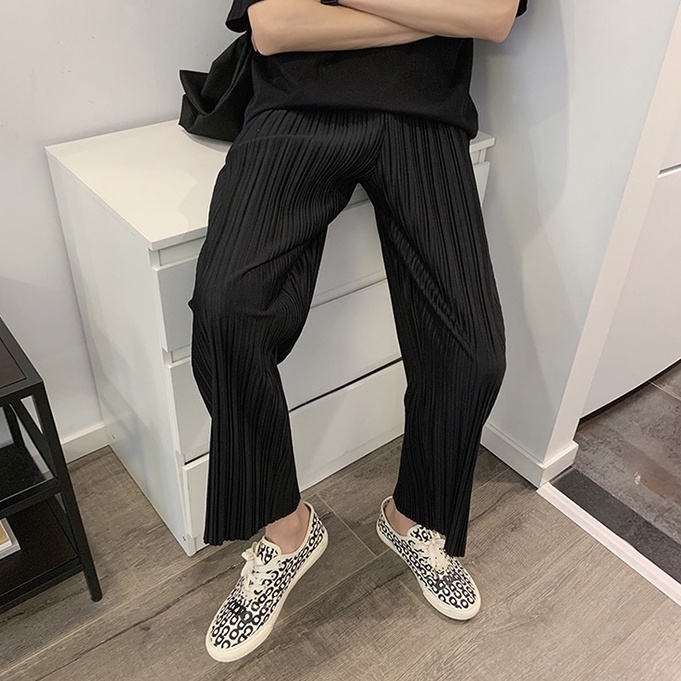 Quần ống rộng kiểu xếp ly thời trang mùa hè phong cách Hàn Quốc cho nam