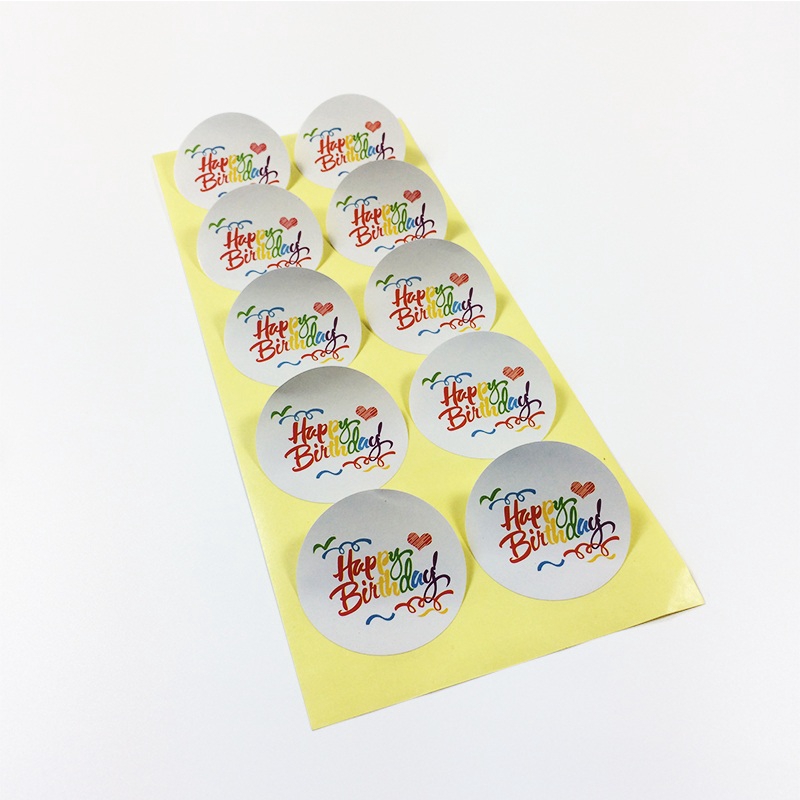 100 Cái / gói Chúc Mừng Sinh Nhật Tròn Cói Miếng Dán Giấy Kraft Dính Dán Cho Tự Chế Làm Bánh & Bao Bì Thêu Sò