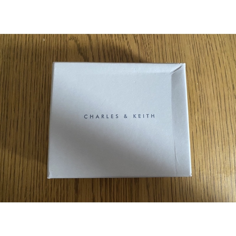 Hộp các loại Charles & Keith