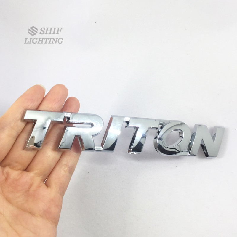 Hình dán logo triton màu bạc trang trí xe hơi Mitsubishi