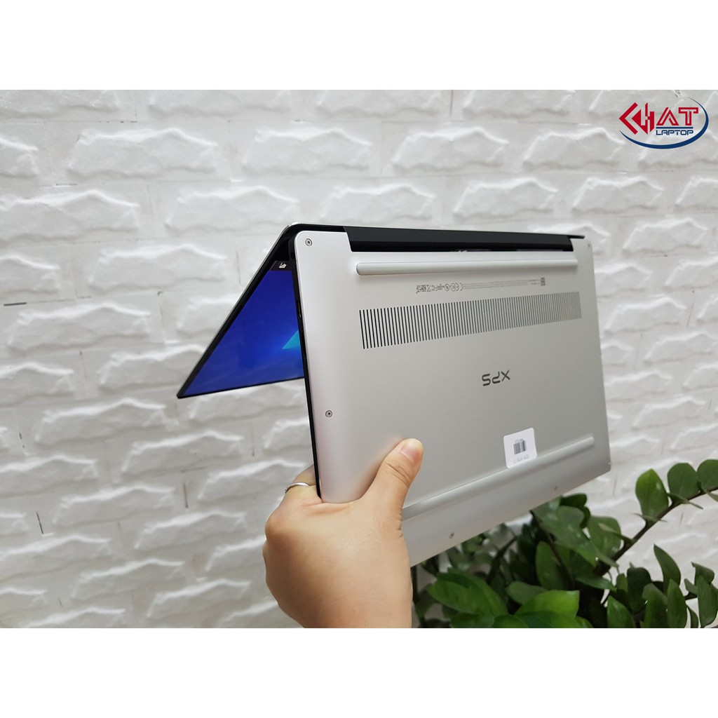 Laptop xách tay XPS 9370 Core i7 8550U / Ram 16GB / SSD 512GB / FHD Sang trọng, Đẳng cấp | BigBuy360 - bigbuy360.vn