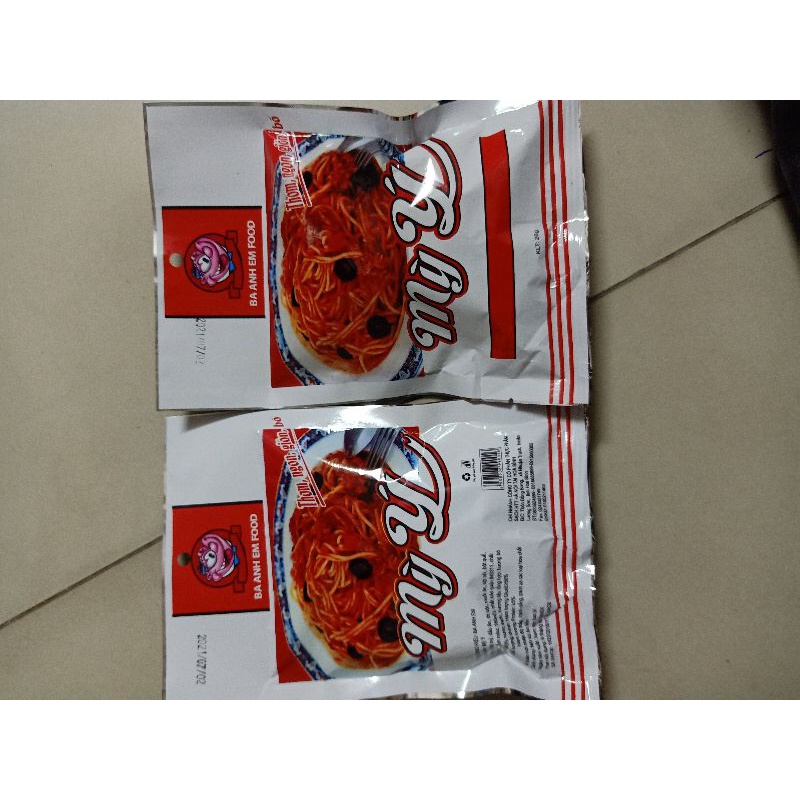 1 gói bim bim mỳ ý  BA ANH EM FOOD