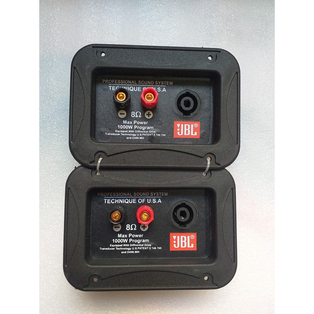 TRẠM LOA JBL CÓ CHỐT VẶN VÀ SPEAKON  GIÁ 1 CHIẾC