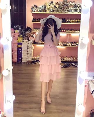 vấy tầng vintage