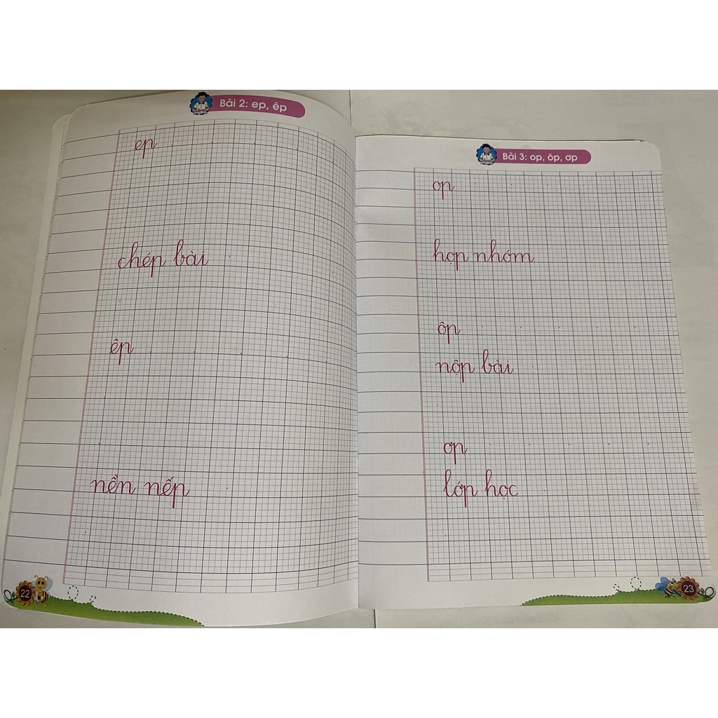 Sách - Vở ô li mẫu chữ lớp 1