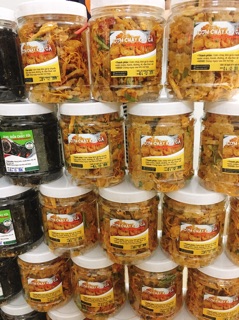 Combo 3 hũ cơm cháy lắc khô gà ( ~ 1 kg)