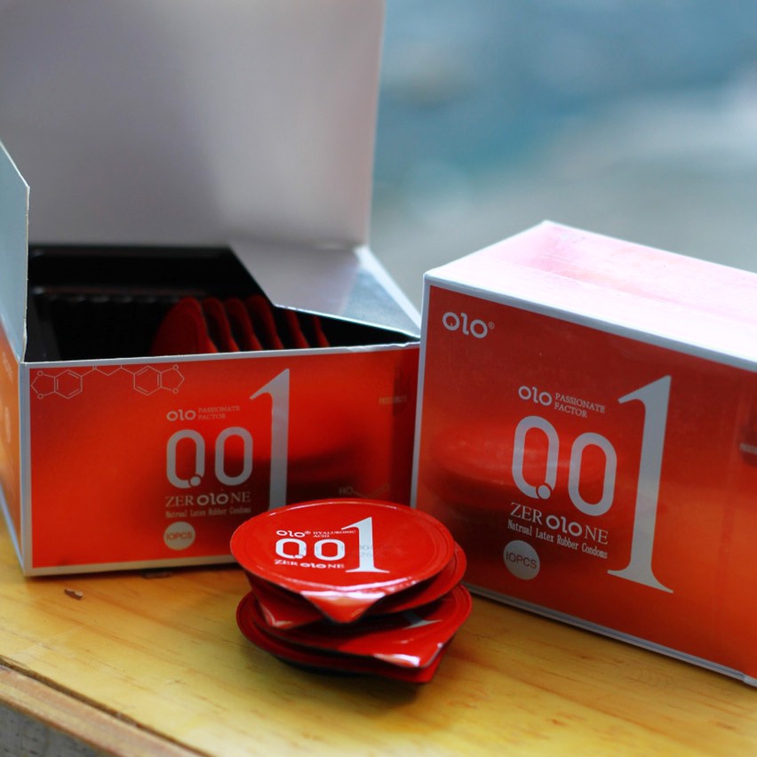 Bao Cao Su OLO Zero One 001 Đỏ 10 Cái Siêu Mỏng 0.01mm Truyền Nhiệt Mang Lại Cảm Giác Chân Thật