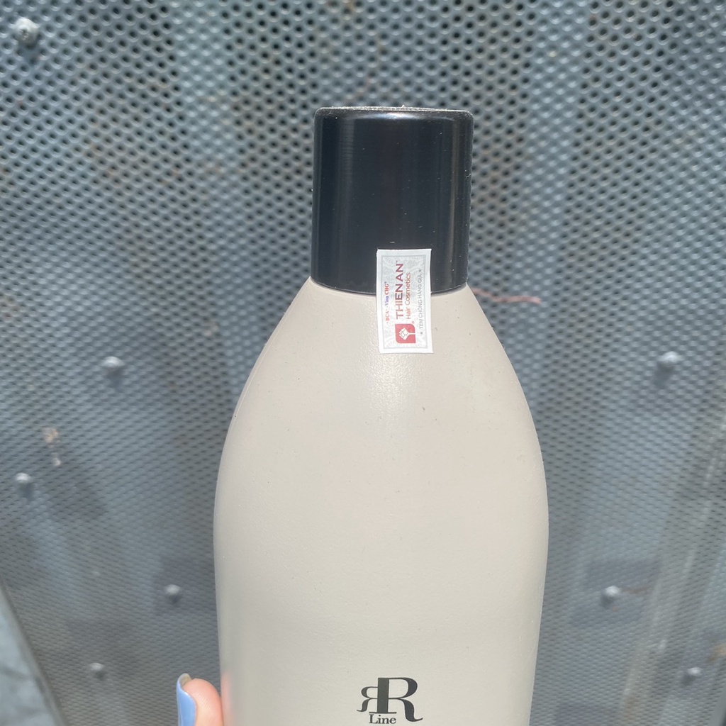 Dầu gội tím khử vàng & chăm sóc tóc vàng sáng RR Line Therapy Star Sliver Shampoo 1000ml