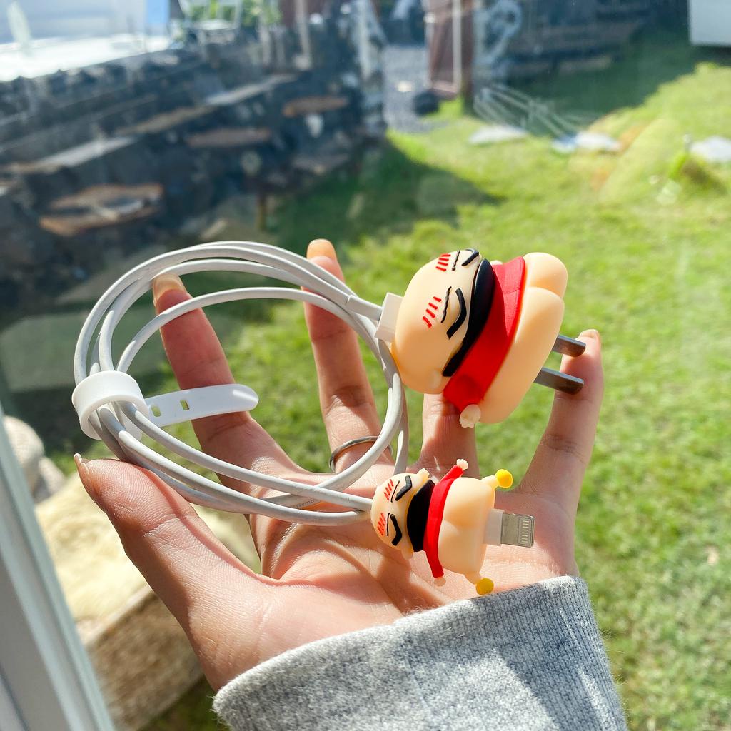 Vỏ Silicon Bảo Vệ Đầu Sạc Điện Thoại iPhone 5W Hình Gấu KAWS Minnie Gấu Đáng Yêu