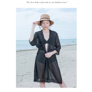 Áo choàng đi biển tay ren