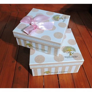 Hộp Quà, Hộp Đựng Quà Bằng Giấy Hình Vuông 3 Size Gift Box