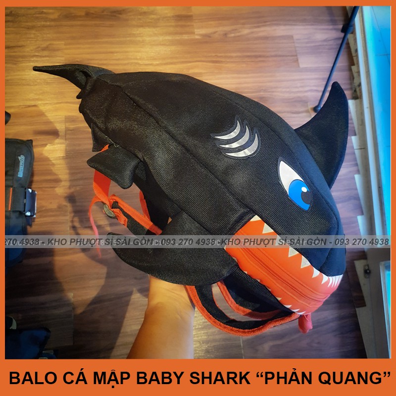 Balo phản quang hottrend hình cá mập đựng vừa mũ bảo hiểm fullface - Balo khủng long rồng đi phượt