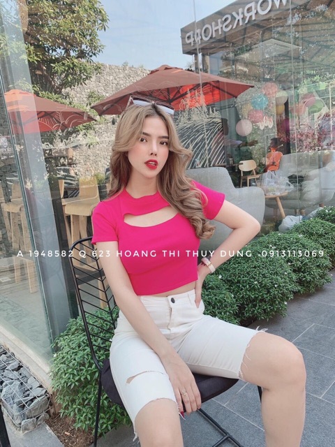 Áo thun xẻ ngực croptop