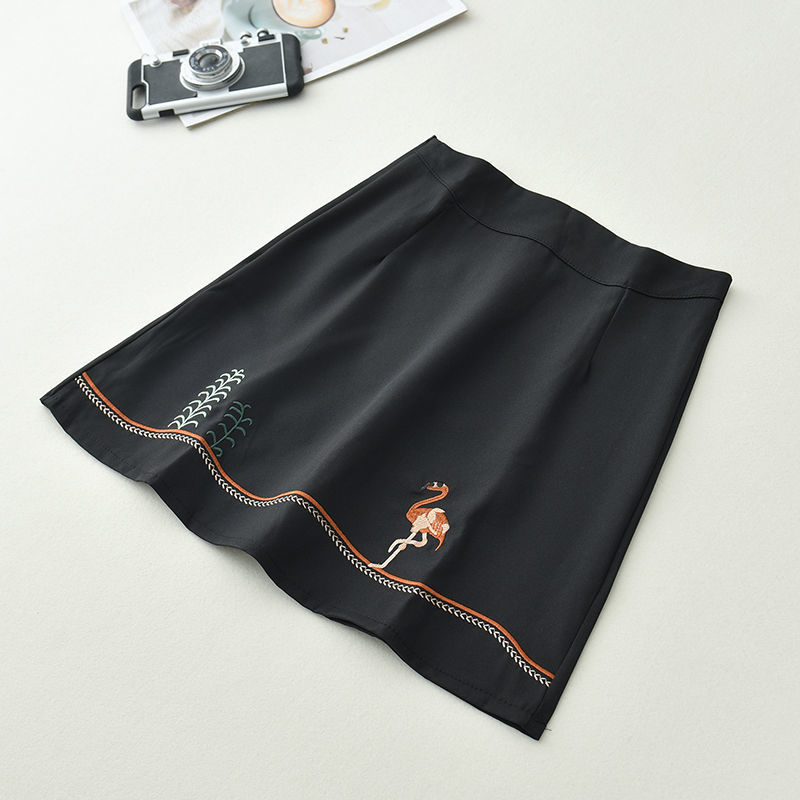 Chân Váy Chữ A Lưng Cao Thêu Họa Tiết Thời Trang Hè 2021 Cho Nữ | BigBuy360 - bigbuy360.vn