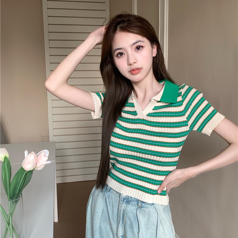 Áo Croptop Len Mongtoghi Kẻ Cổ Bẻ Cộc Tay Co Giãn Thời Trang Sugal TOP NU 049V1