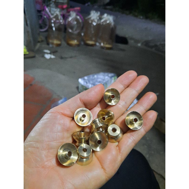 KHAY CHỐNG KIẾN ĐỒNG