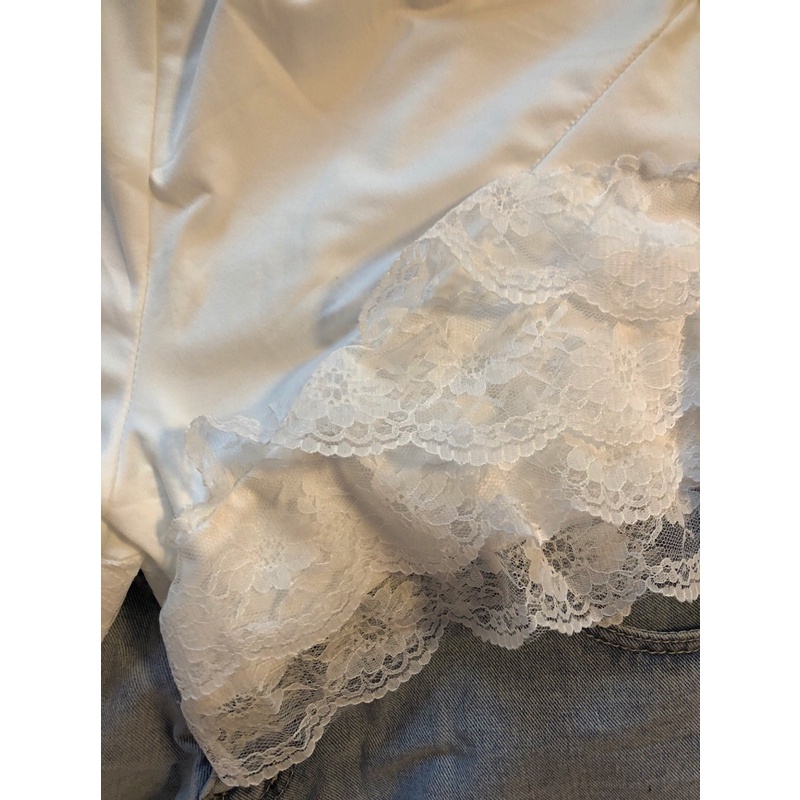 Quần Short Denim Viền Ren Gợi Cảm Hợp Thời Trang