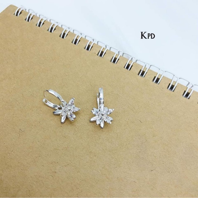 BÔNG TAI KHOEN BẤM MẶT HOA ĐÁ BẠC S925 Ý CAO CẤP