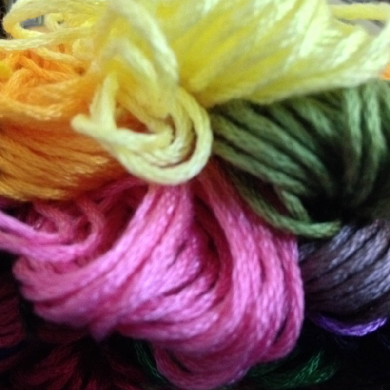 HOMMY Set 50 Cuộn Chỉ Thêu Chữ Thập 8m Nhiều Màu