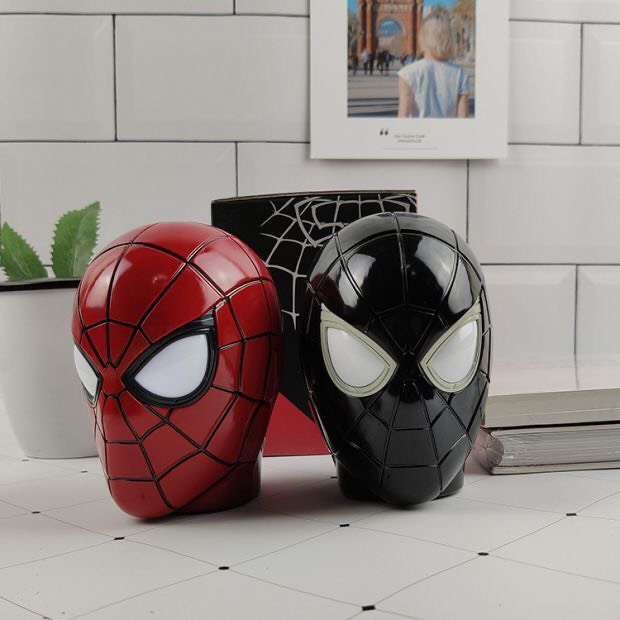 Loa bluetooth mini Spider Man công suất 5W kèm dây sạc cao cấp