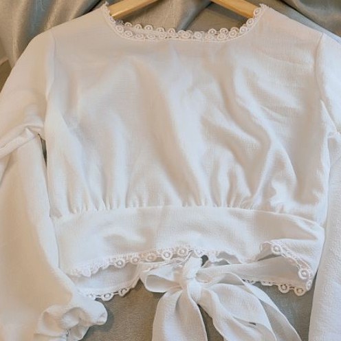 Áo kiểu nữ - áo croptop cột nơ phối ren - AO05