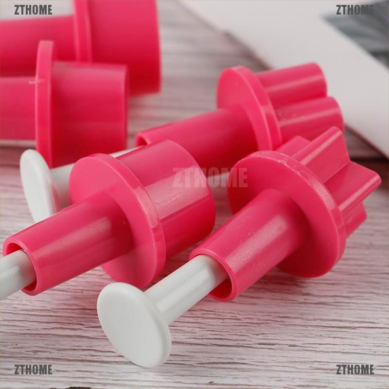 Set 5 Khuôn Nhựa Làm Bánh Quy Hình Ngôi Sao / Trái Tim / Nút Áo /