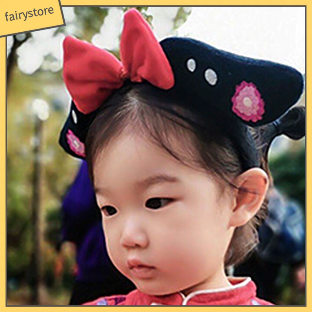 Cài tóc phối tua rua phong cách Trung Hoa cổ điển cho bé gái