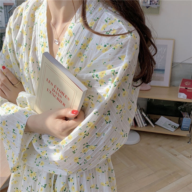 Áo ngủ pyjamas tay dài mùa xuân mùa hè và mùa thu phong cách kimono Nhật Bản cổ chữ V cho phụ nữ.