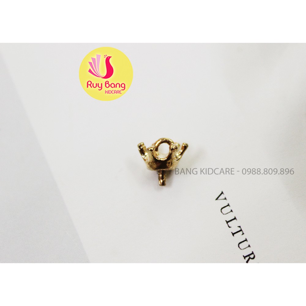 Cành lá kim loại, center đá đính hoa vải handmade