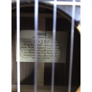 Đàn Guitar Classic Yamaha C-250