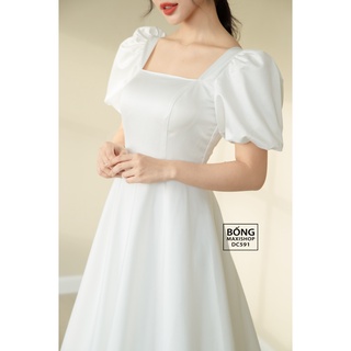 Váy cưới lụa 2 da tay bí cổ vuông DC591