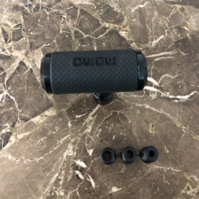 Sản Phẩm Tay nắm cần số xe hơi, ô tô chữ T. Dùng cho các loại xe số tự động thương hiệu MOMO: Mã MOMO8 .