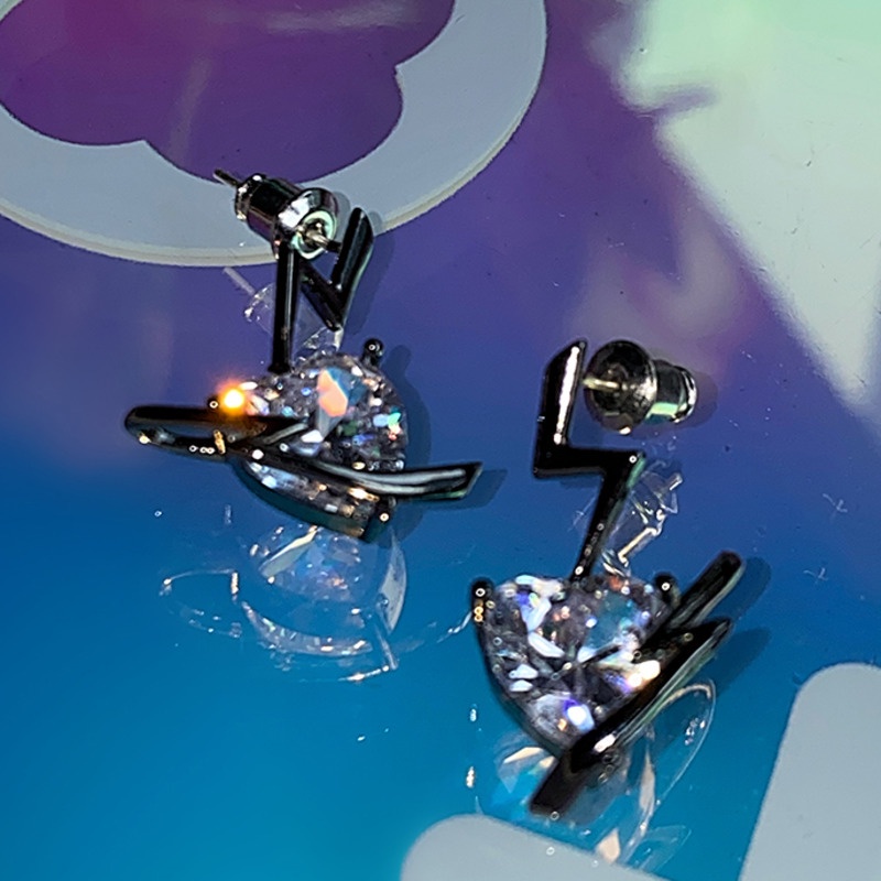 Khuyên tai đính đá zircon trái tim thời trang