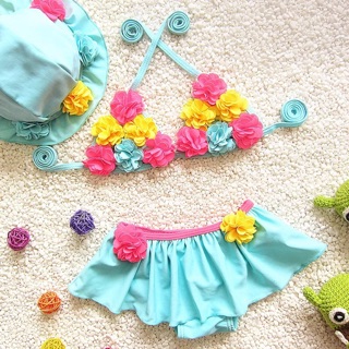 Set đồ bơi cho bé kèm mũ