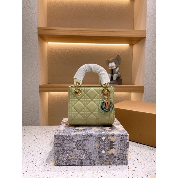 Túi xách diỏr lady sz 17 chất da thật hàng order trung