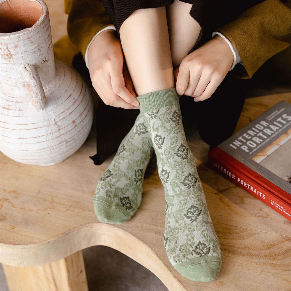 Vớ cotton dệt kim mềm mại thoải mái thoáng khí phong cách Harajuku cổ điển màu xanh lá