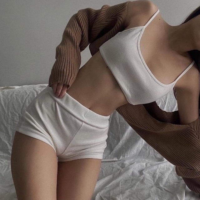 [Mã 44FASHIONSALE1 giảm 10K đơn 50K] Quần Đùi Nữ, Quần Knit Short Năng Động - Tharo Clothing