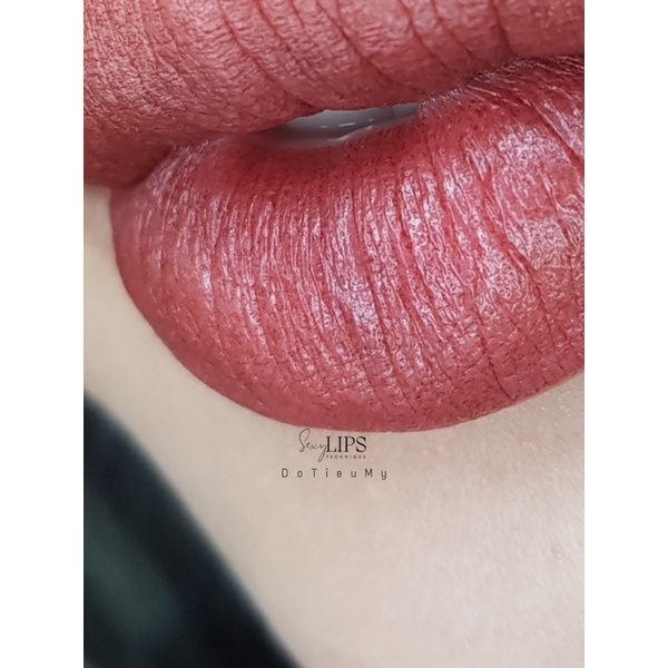 Mực Labina _Combo những tông trầm Kirschrot-Naturlippen Mittel-Beerenrot-Rosinenrot.