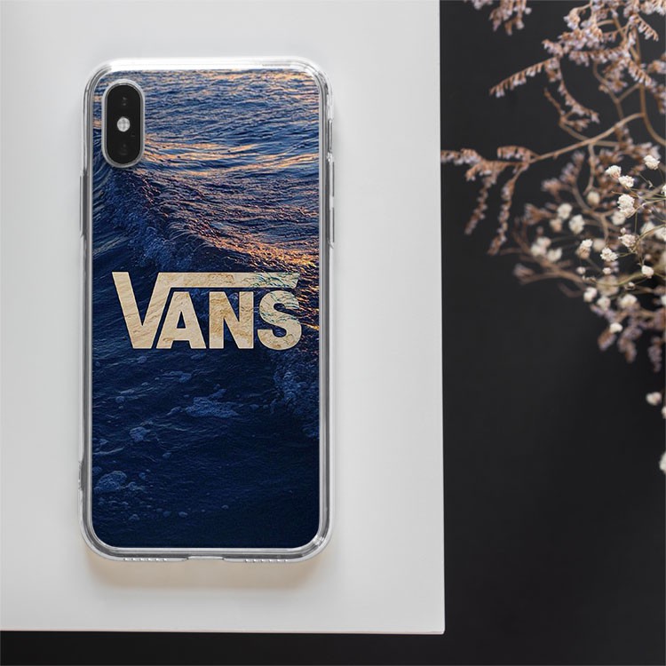 Ốp lưng - Ốp Iphone chất mềm hình logo VANZ chất silicon trong VANPOD00156