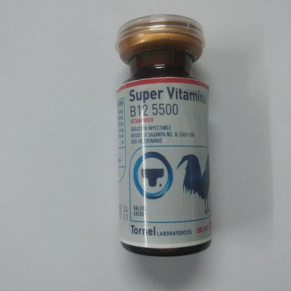 Super vitamin b12 5500 10ml, Tornel,  cho gà đá