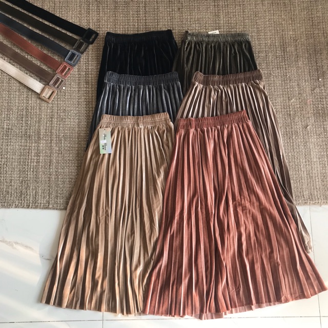 Chân váy midi nhung xếp li dáng dài phong cách vintage