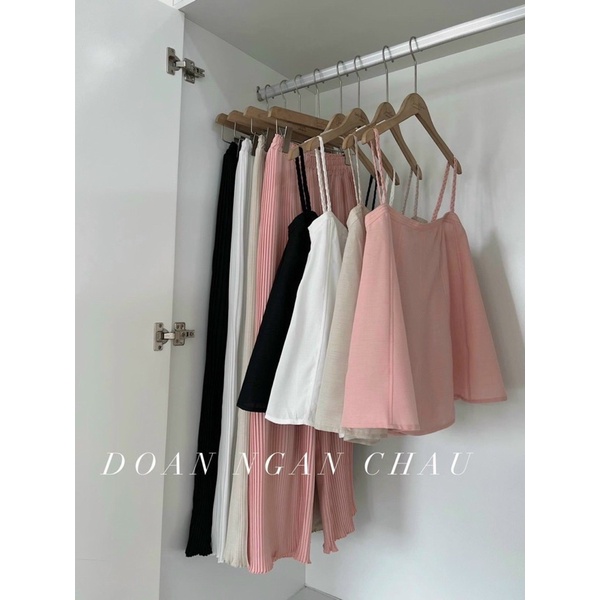 Đầm thiết kế Đoàn Ngân Châu