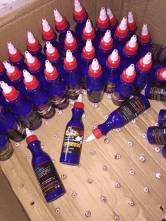 Nước tẩy sơn xe máy
