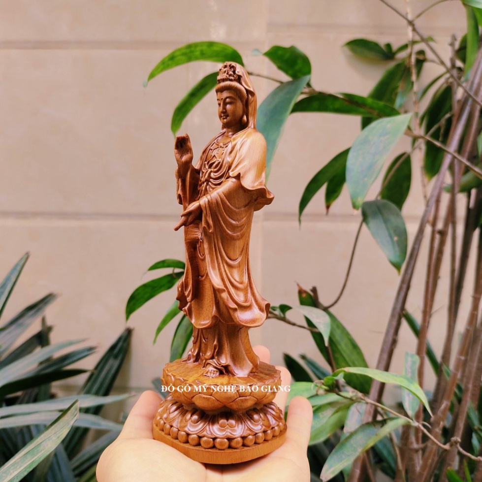 [GIA RE] Tượng phật đại thế chí bồ tát bằng gỗ có mùi thơm cao 20 cm