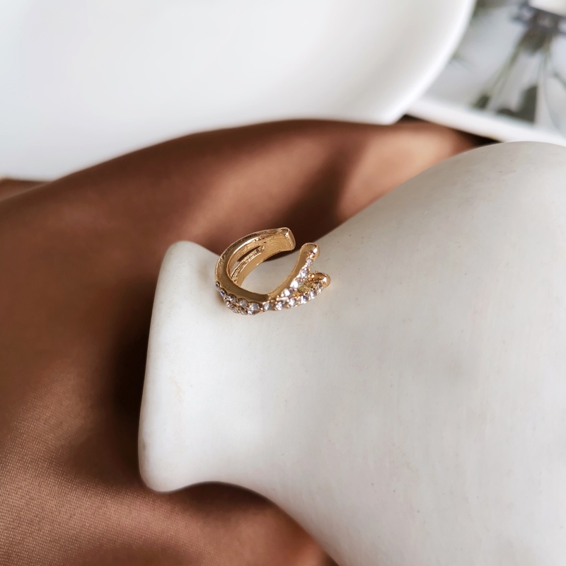 Khuyên tai kẹp vành một bên không bấm lỗ K100 bằng hợp kim mạ vàng (1 chiếc)