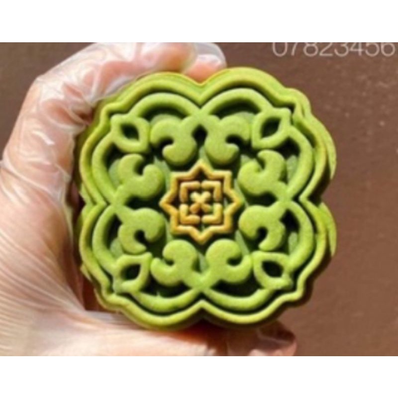 Khuôn trung thu teflon hoa 4 cánh  M4