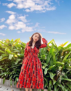 Váy maxi hoạ tiết lụa