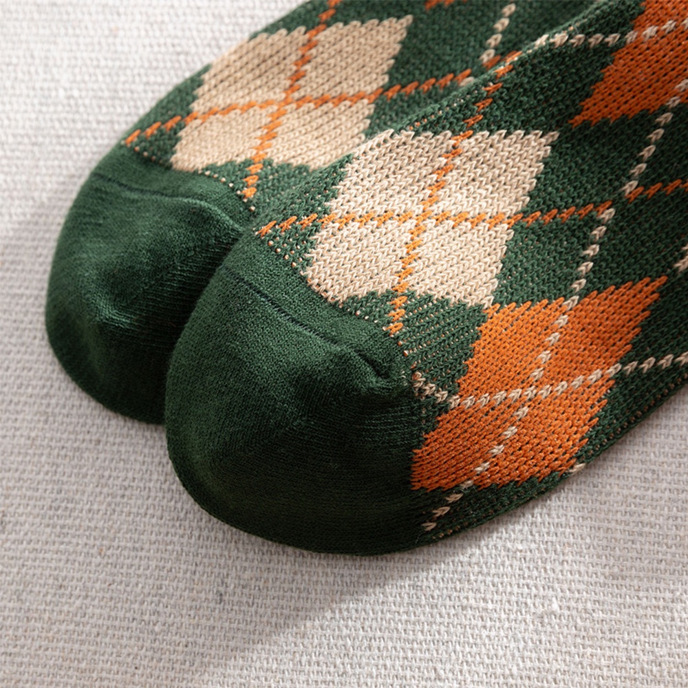 Đôi Vớ Cotton Họa Tiết Sọc Caro Nhiều Màu Sắc Thời Trang Cho Nữ