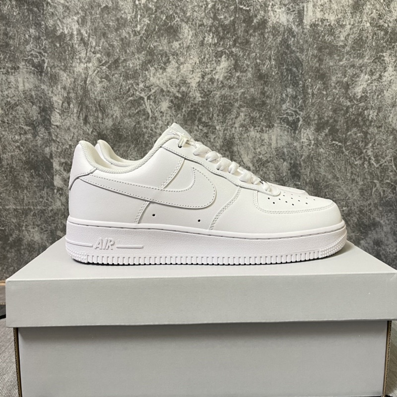 (BEST QUALITY) Giày AF1 All White Đầy Đủ Hộp Bảo Vệ Và Tặng Kèm Tất