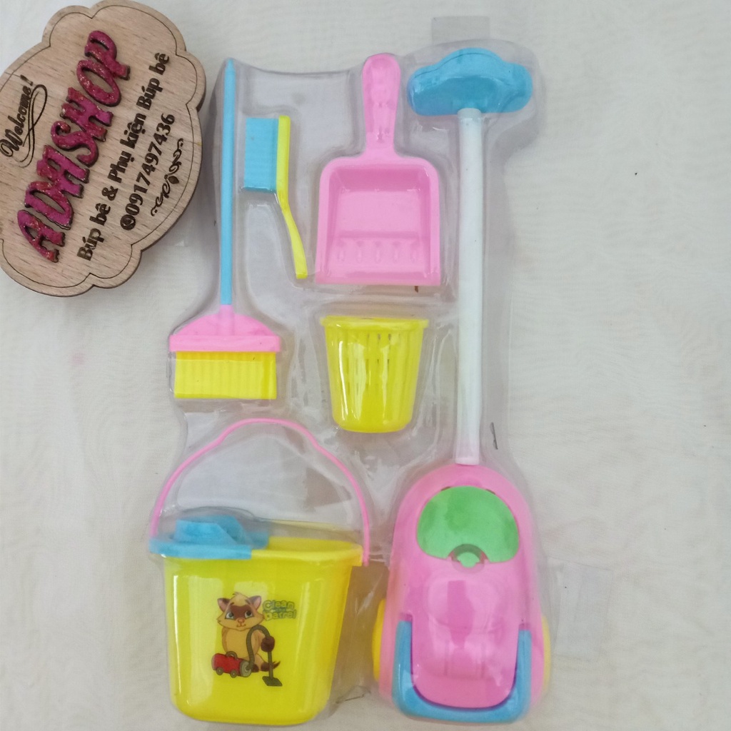 Set đồ dọn nhà 6 chi tiết cho búp bê 30cm